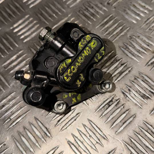 Pinza freno delantero Piaggio X8 125