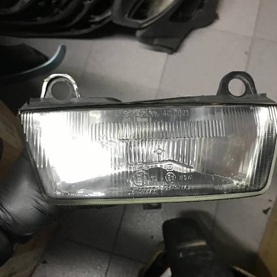 Faro Aprilia Pegaso 650