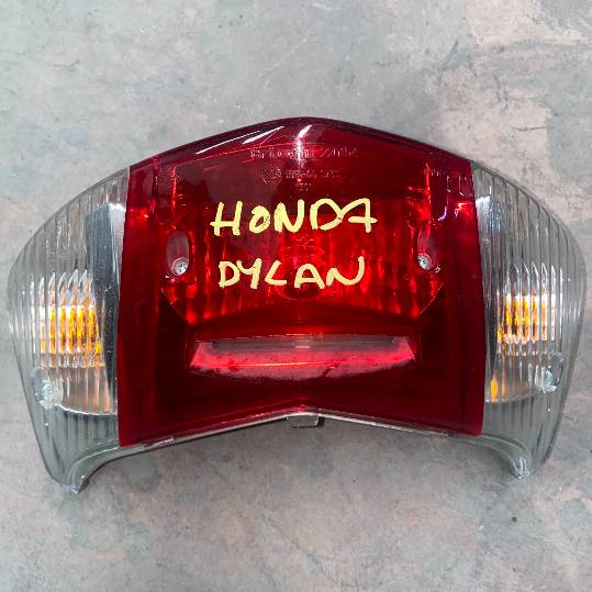 Piloto Honda Dylan 125