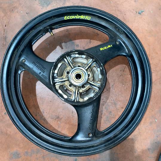 Llanta trasera Suzuki GS500