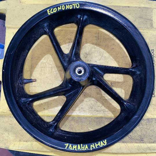 Llanta delantera Yamaha Nmax 125