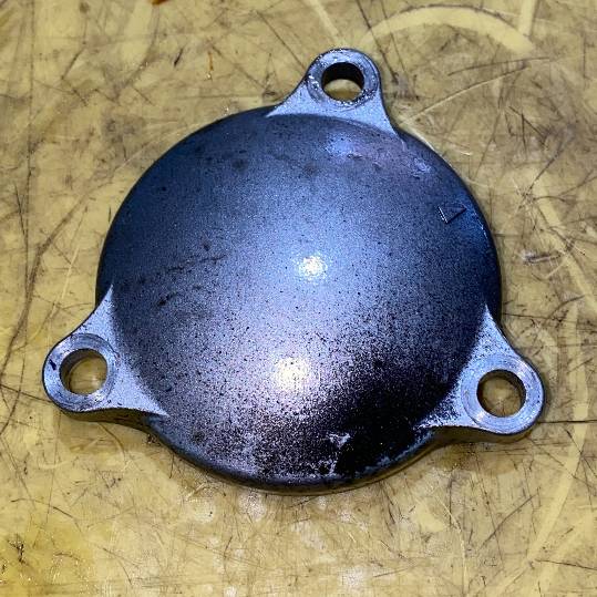 Tapa filtro de aceite Suzuki burgman 125i. 