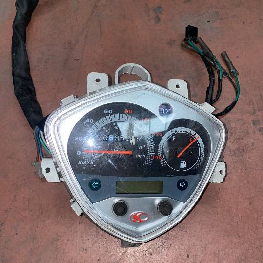 Cuadro instrumentos Kymco Agility City 125. 
