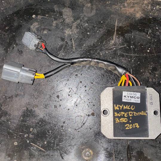 Regulador Kymco Superdink 350i (2017)
