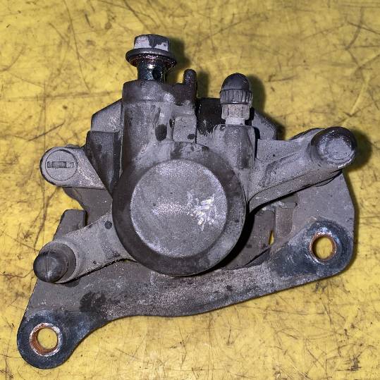 Pinza de freno trasero Yamaha Nmax 125 17-20