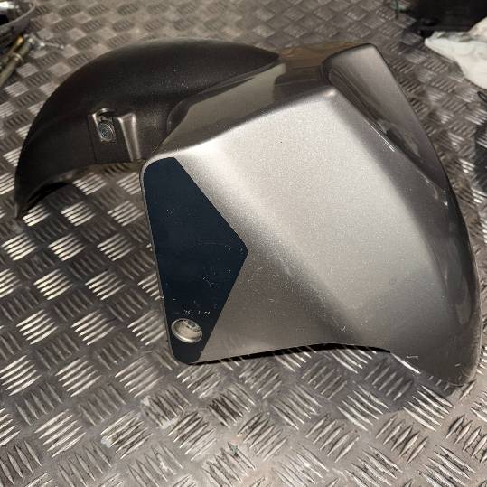 Aleta Kymco Xciting R 500i (2008)