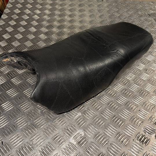 Asiento Yamaha YBR 125 (2006)