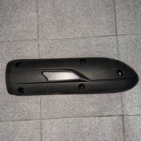 Protector escape lateral Kymco Superdink 125 2ª Serie. 