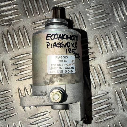 Motor de arranque Piaggio X8 125. 
