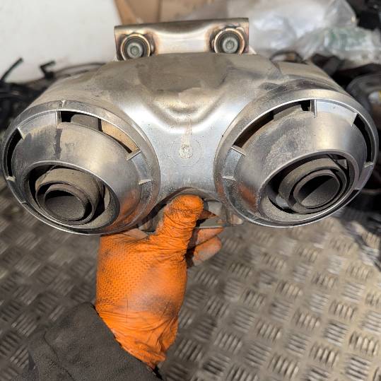 Tubo de escape original Yamaha FZ6 Fazer 04-08.