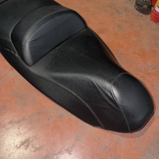 Asiento Piaggio MP3 500 (2020---->)
