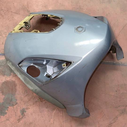 Escudo frontal Piaggio Fly Gris