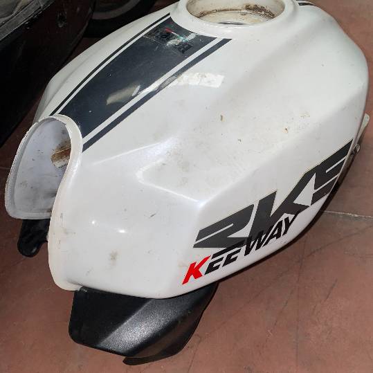 Deposito de gasolina Keeway RKS 125