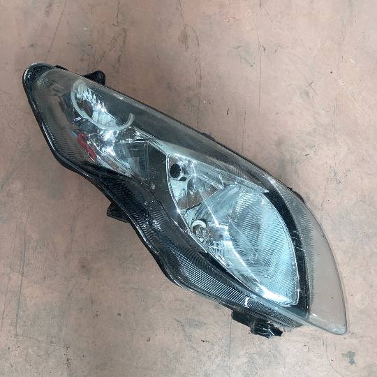 Faro derecho Suzuki Burgman 400