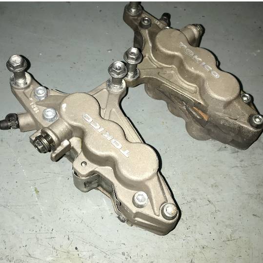 Pinzas freno delantero Kawasaki ZX6R